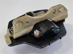 BRAKE CALIPER - 1100 & 1300 1968> (FRONT RH) PartNo:  4832-719